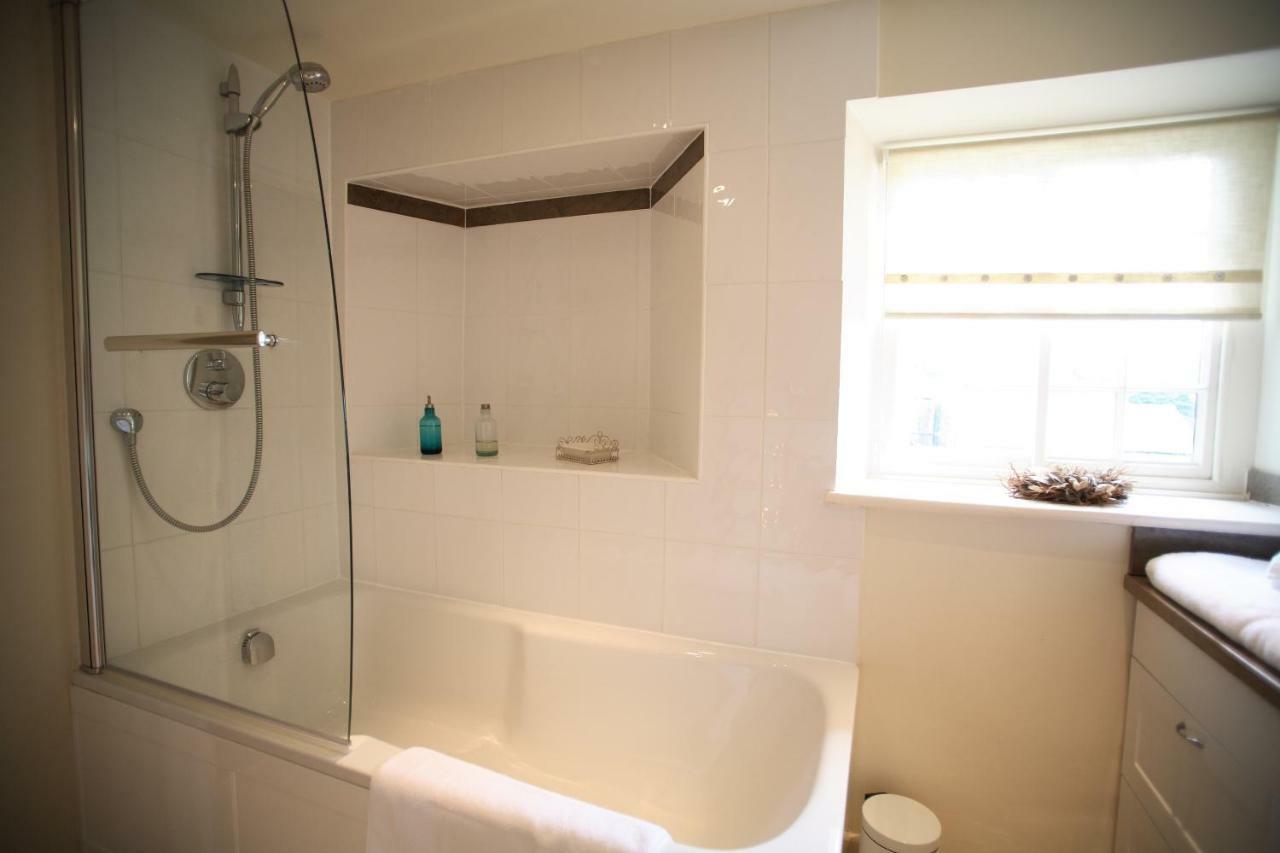The Scott Arms Bed & Breakfast Kingston  Ngoại thất bức ảnh