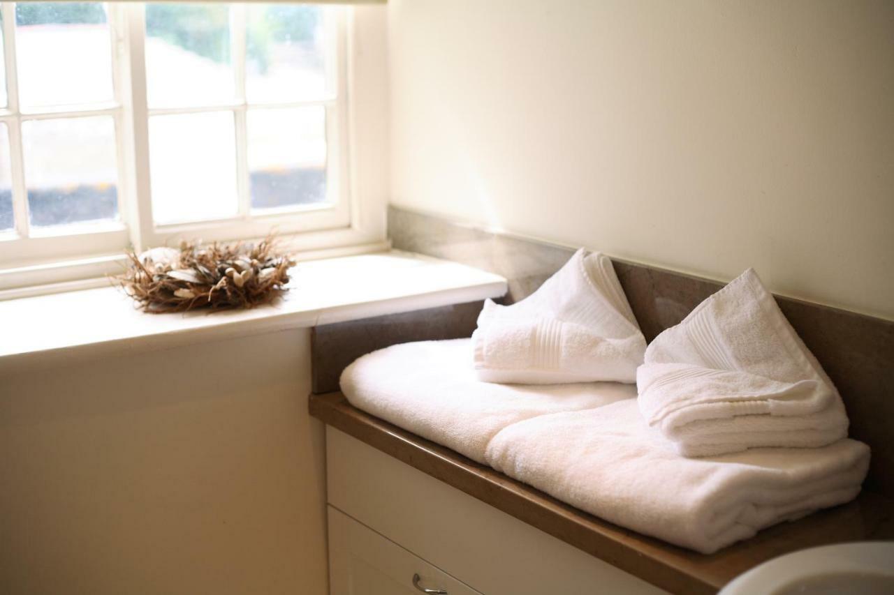 The Scott Arms Bed & Breakfast Kingston  Ngoại thất bức ảnh
