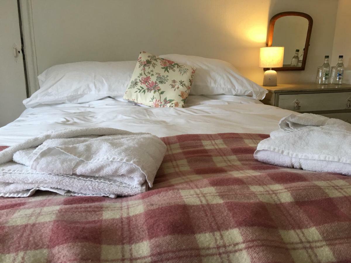 The Scott Arms Bed & Breakfast Kingston  Ngoại thất bức ảnh